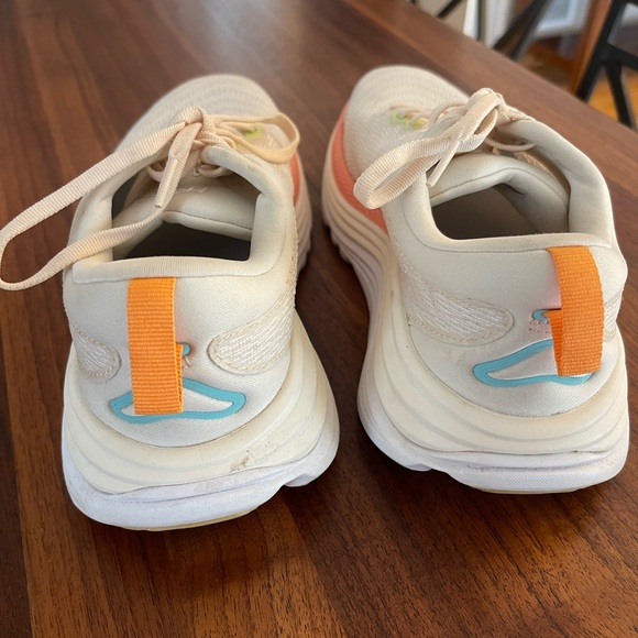 Hoka women’s tennis shoes sz 7.5 - Picture 3 of 5